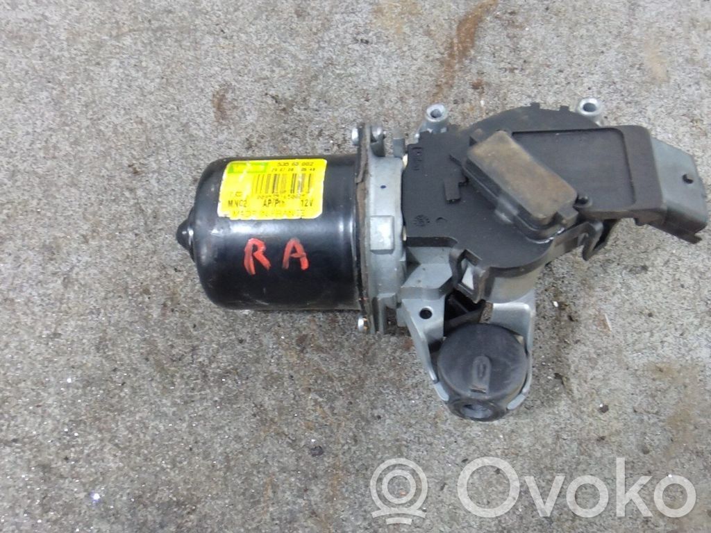 Toyota Aygo AB10 Wischermotor