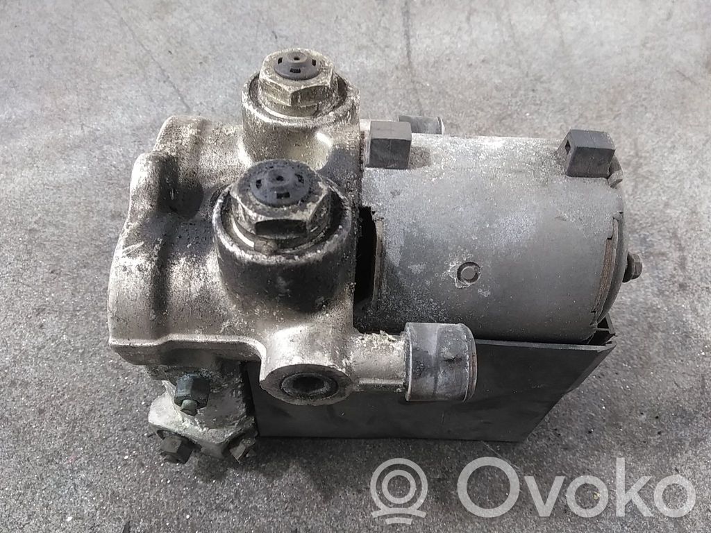 Volvo 940 ABS Pump 