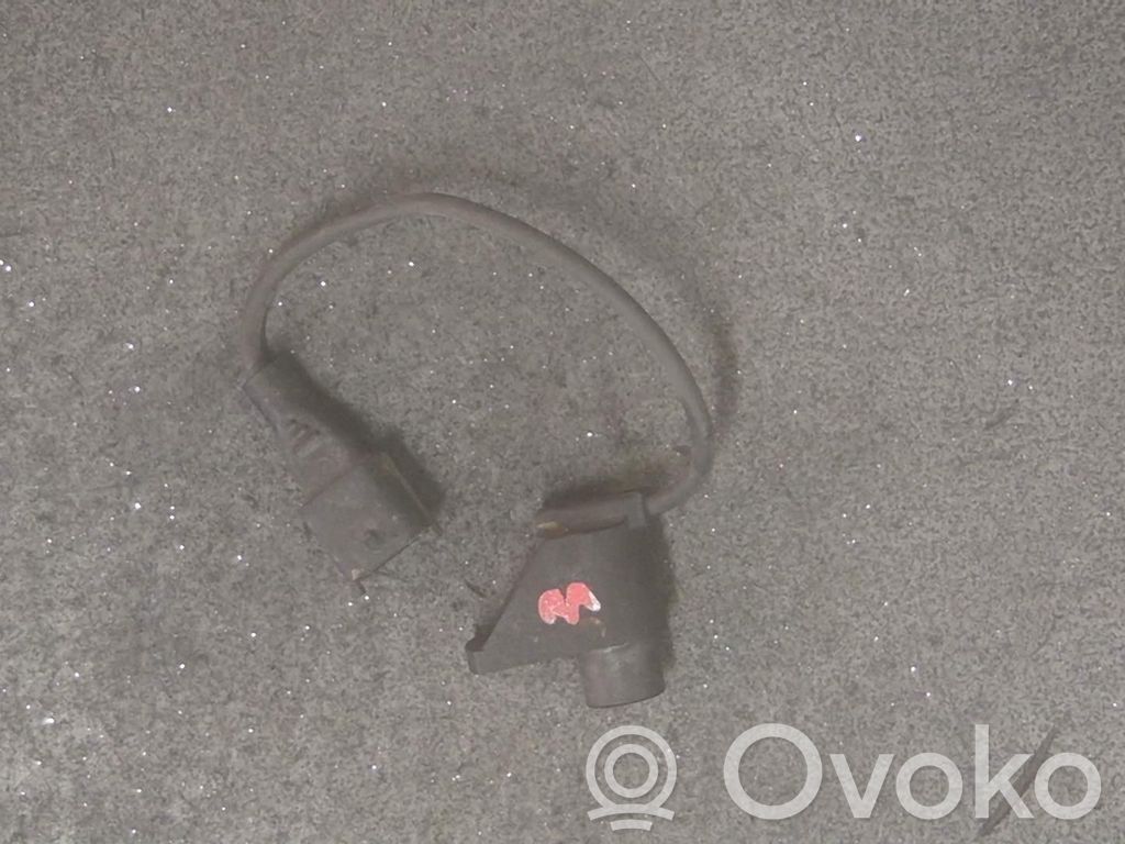 Opel Omega B1 Camshaft position sensor 