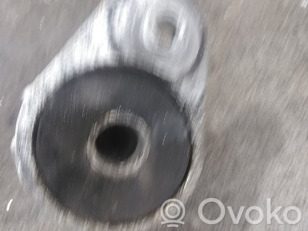 Opel Omega B1 Întinzător curea generator/alternator 