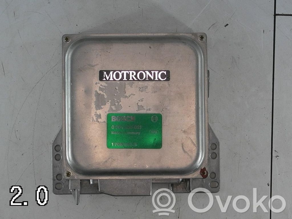 Variklio valdymo blokas