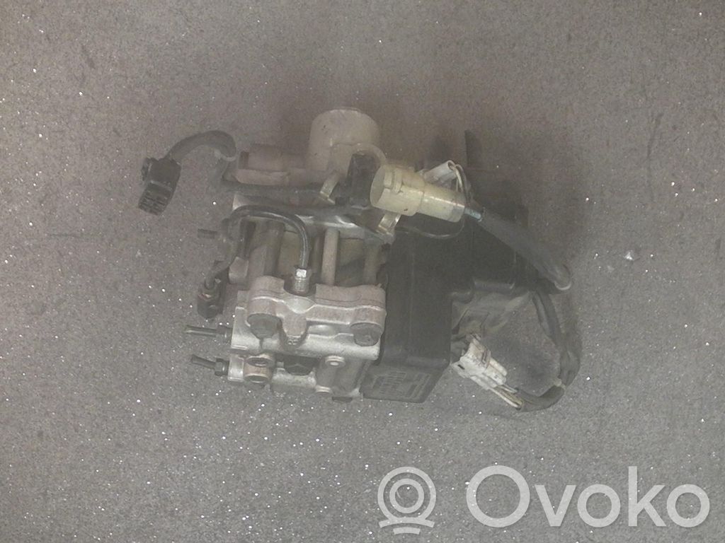 Toyota Supra A70 ABS-pumppu 