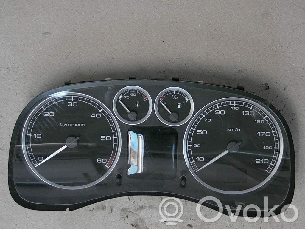 Peugeot 307 Speedometer (instrument cluster) 