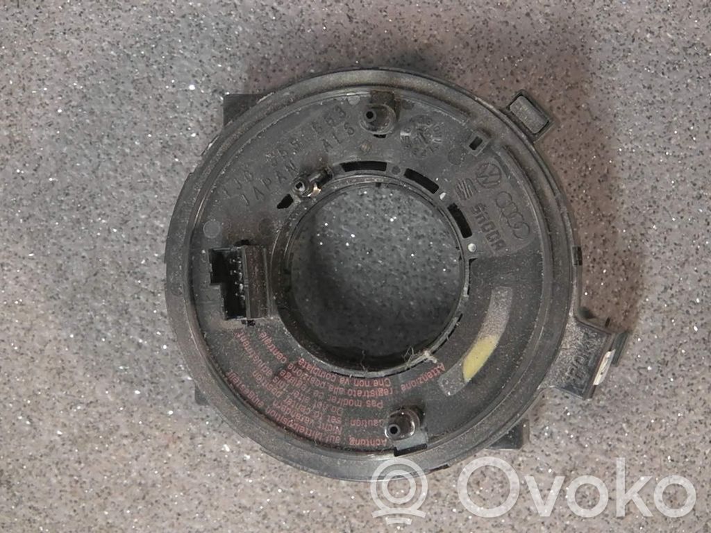 Volkswagen PASSAT B5 Innesco anello di contatto dell’airbag (anello SRS) 