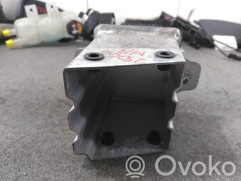 Hyundai Ioniq Front bumper shock/impact absorber 