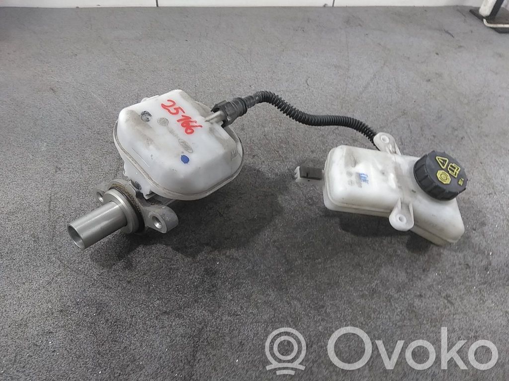 Master brake cylinder   2525045,1767216