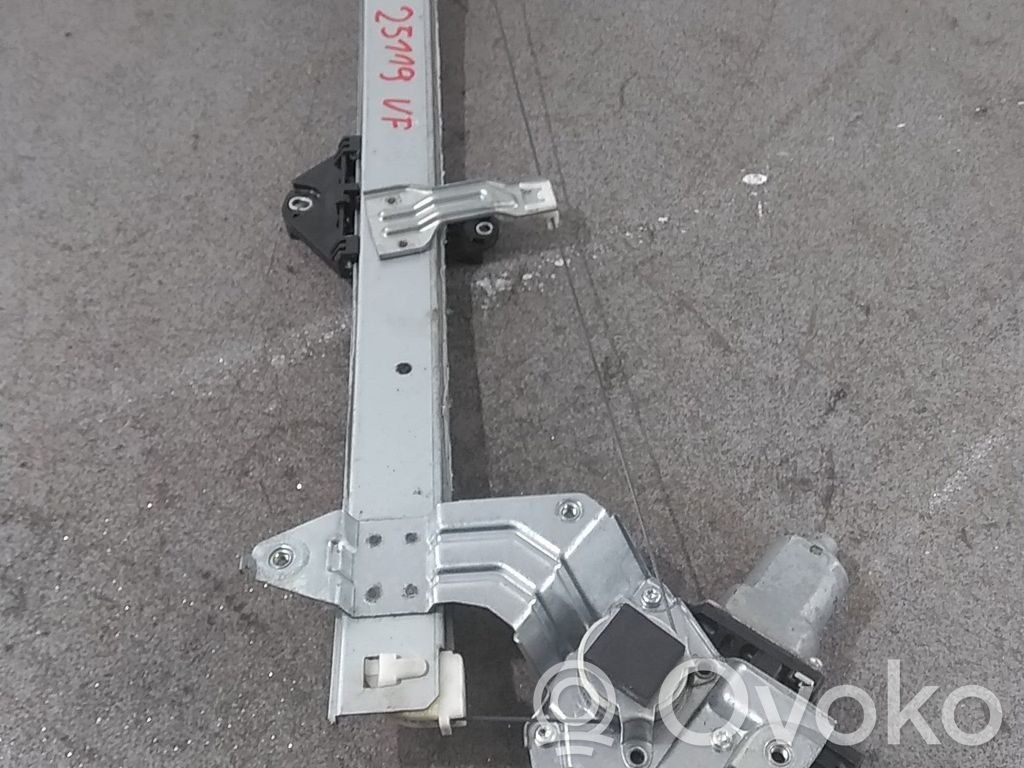 Subaru Forester SJ Silnik regulatora szyby drzwi przednich 