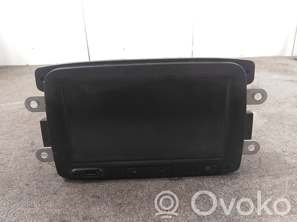 Dacia Logan II GPS navigation control unit/module 