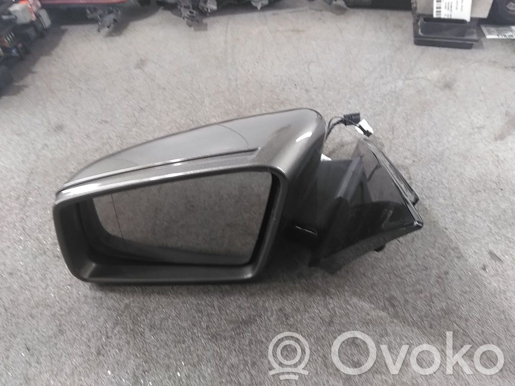Mercedes-Benz E W212 Elektryczne lusterko boczne drzwi przednich 