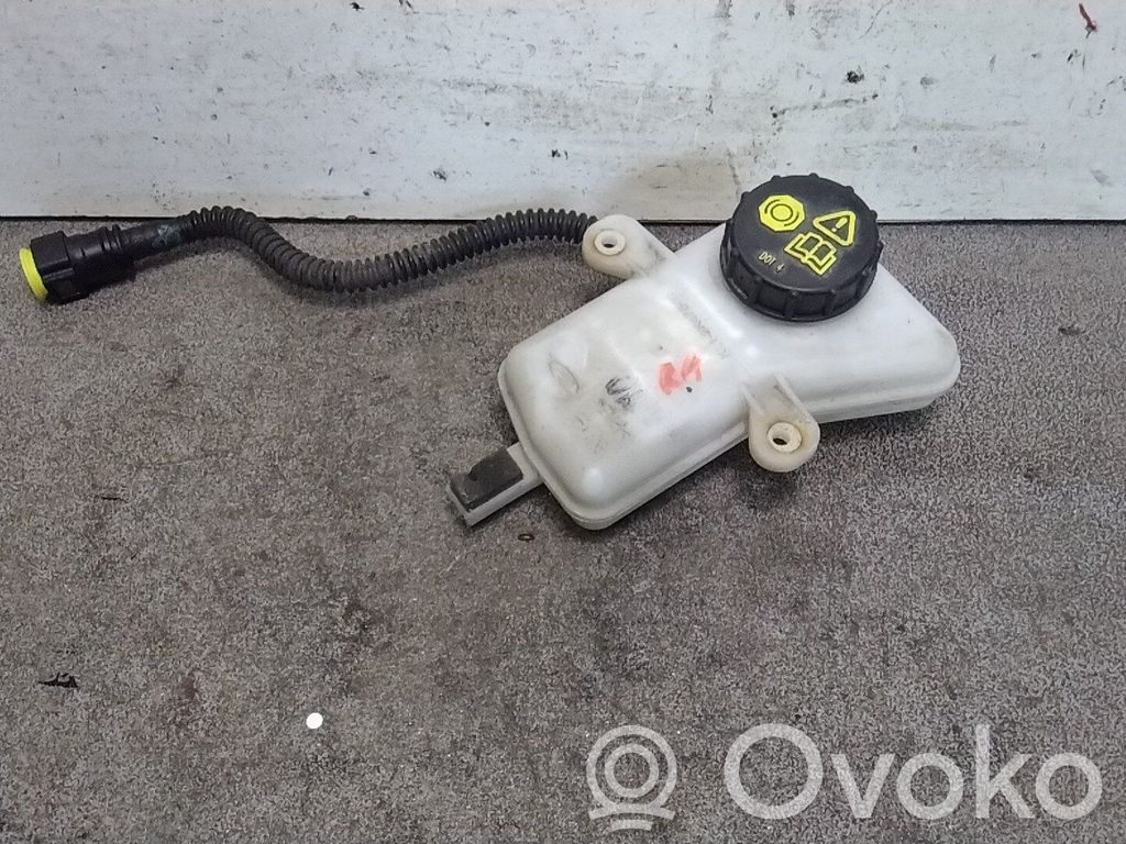 Master brake cylinder   1767216