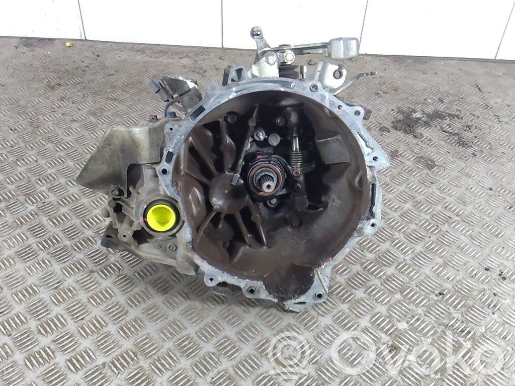 Mitsubishi Space Star Manualna 5-biegowa skrzynia biegów 