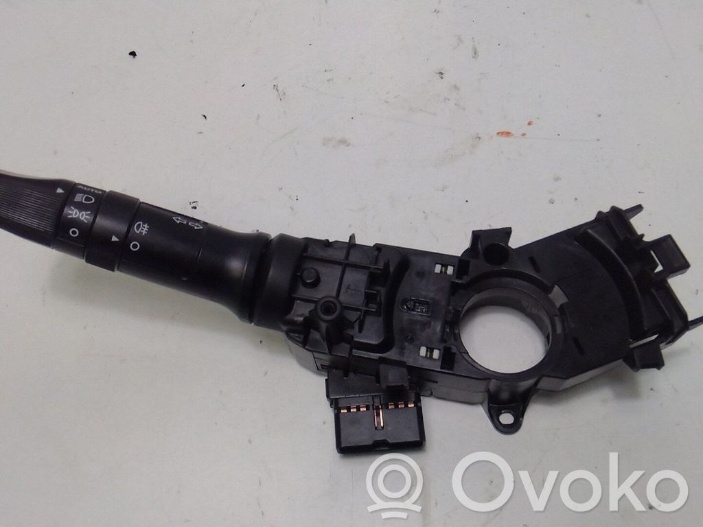 KIA Picanto Interruptor/palanca de limpiador de luz de giro 