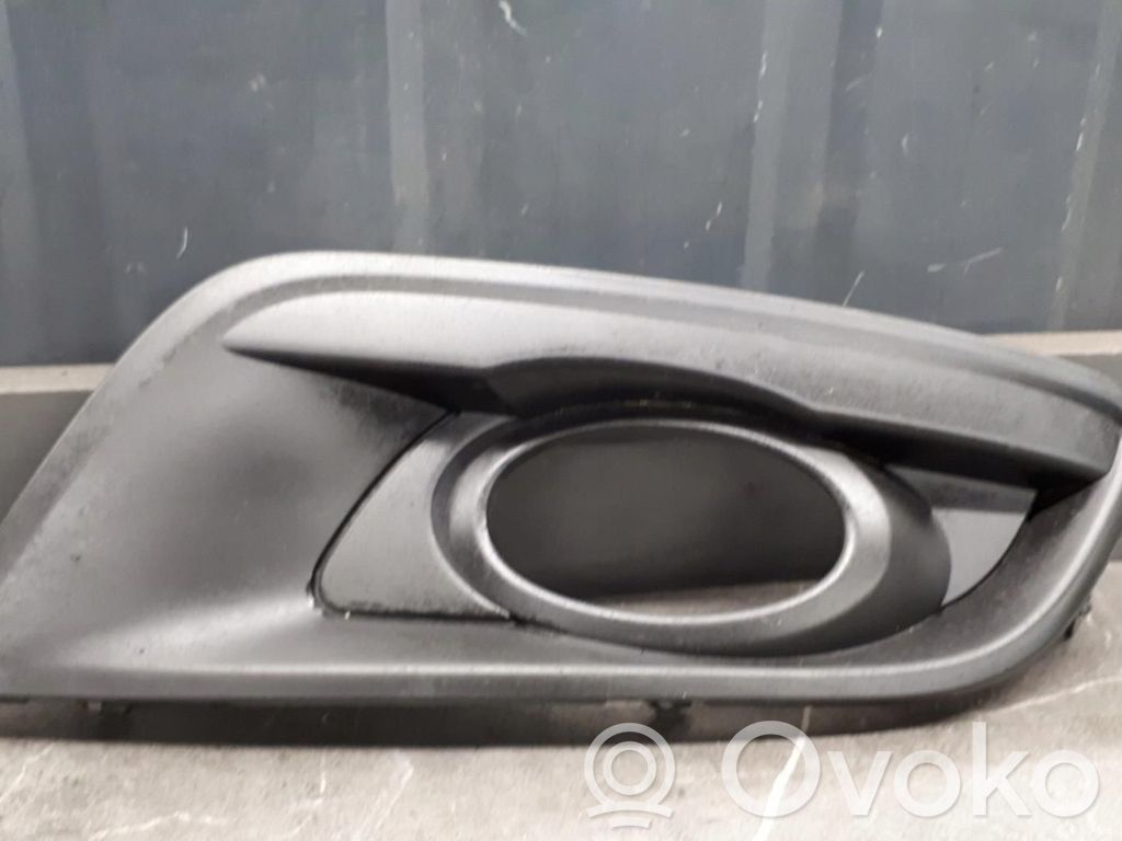 Mazda 6 Grille inférieure de pare-chocs avant 