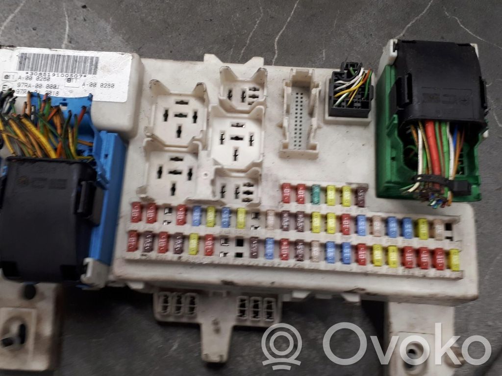 Releen moduulikiinnike   519100507