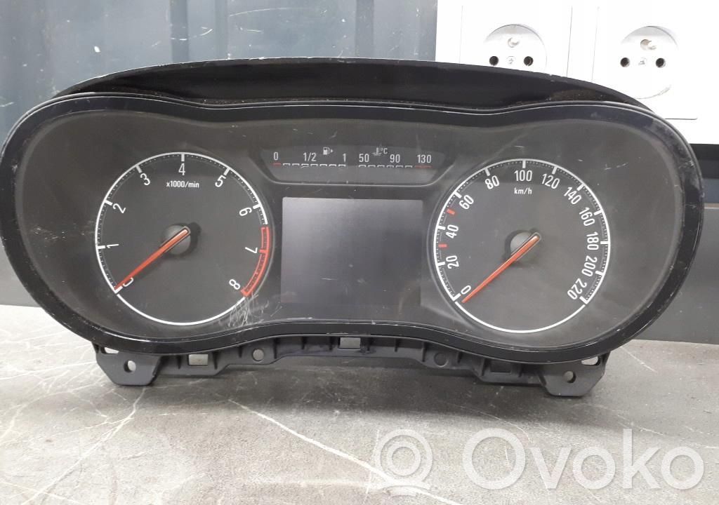 Opel Corsa E Speedometer (instrument cluster) 
