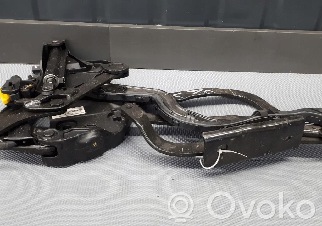 Audi A5 Avattavan katon letku 