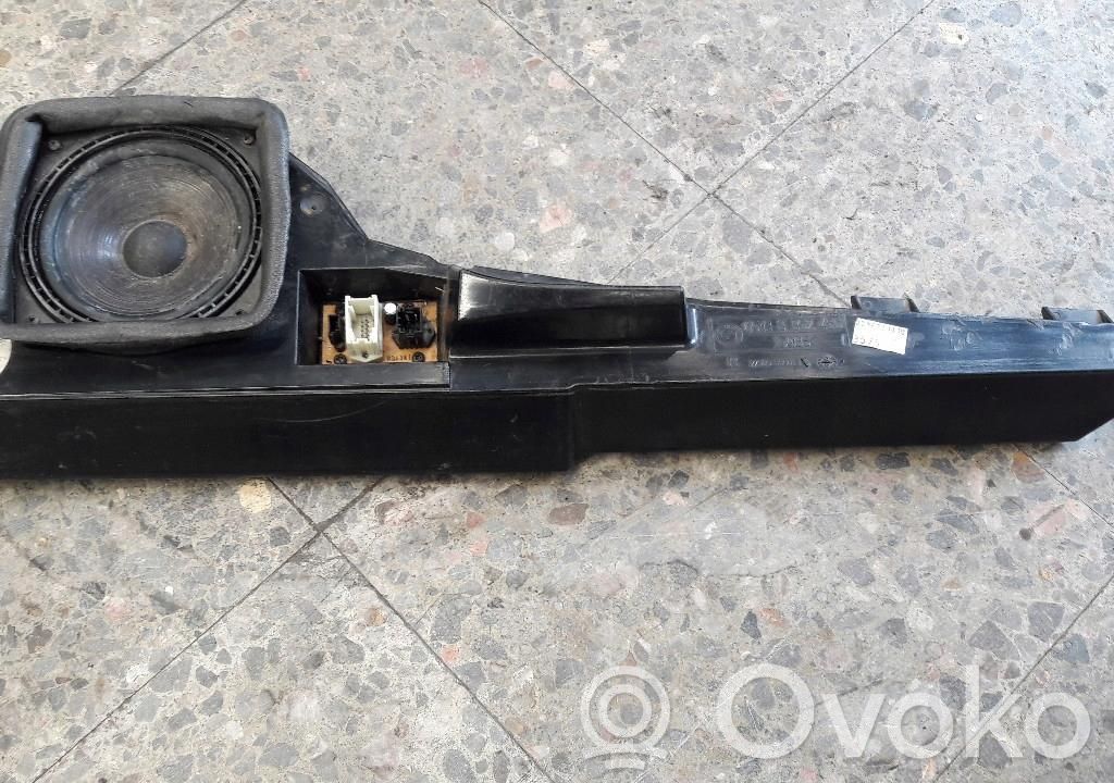 BMW 7 E38 Front door speaker 