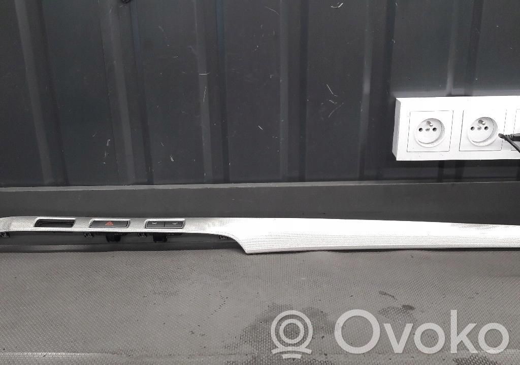 Dashboard trim   U045F02