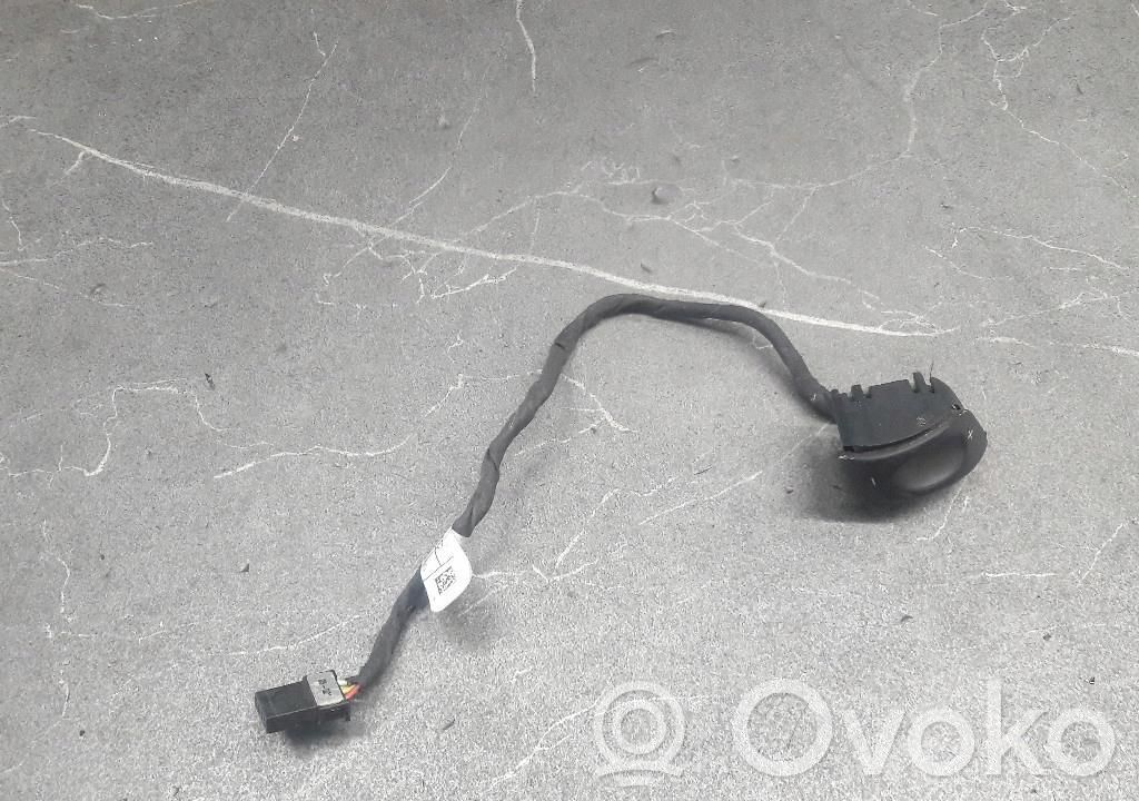Audi A4 S4 B6 8E 8H Fog light switch 