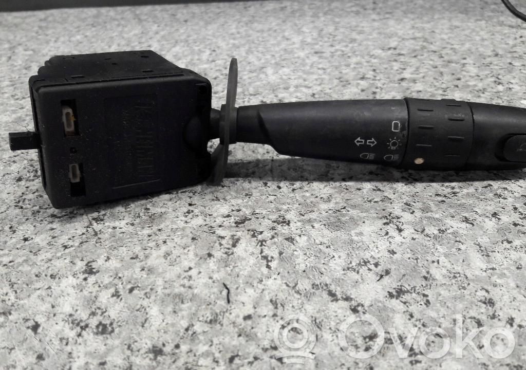 Peugeot 405 Interruptor de luz antiniebla 