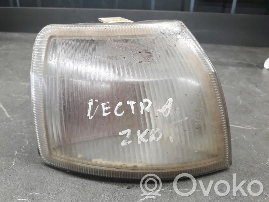 Opel Vectra A Front indicator light 
