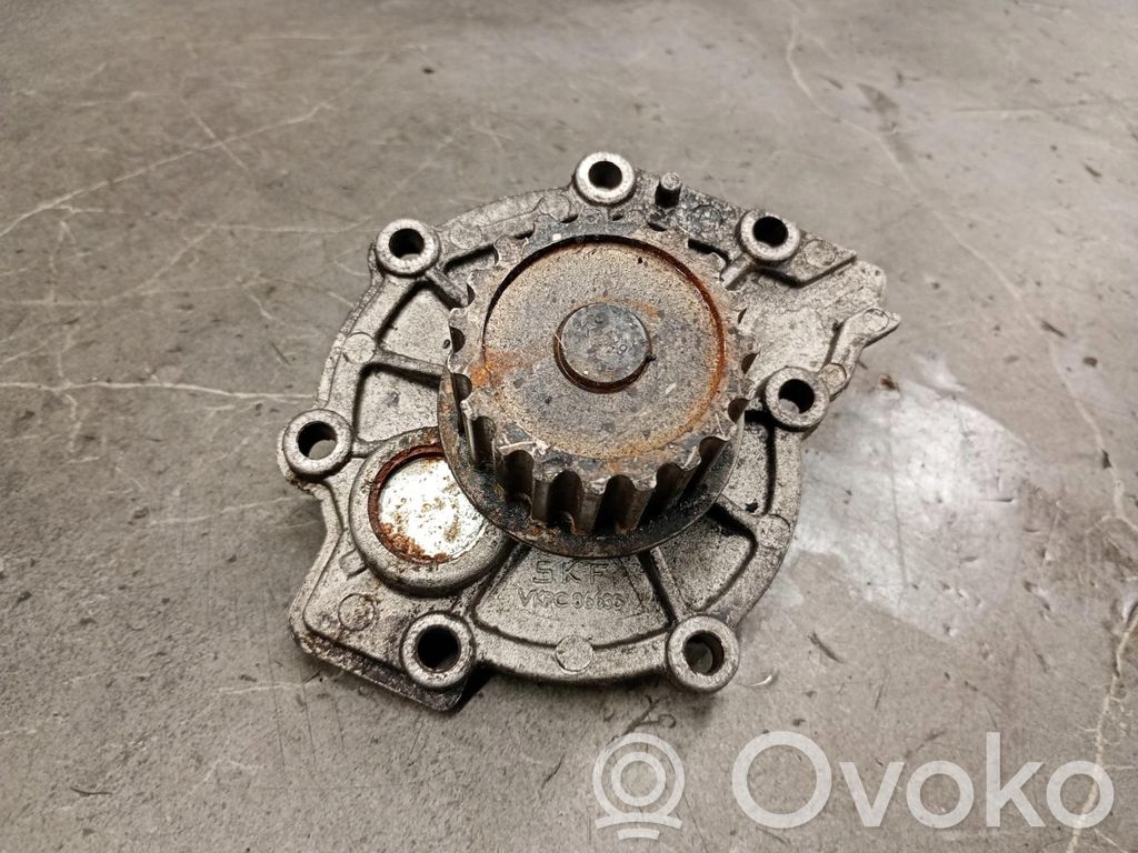 Volvo S60 Vandens pompa 
