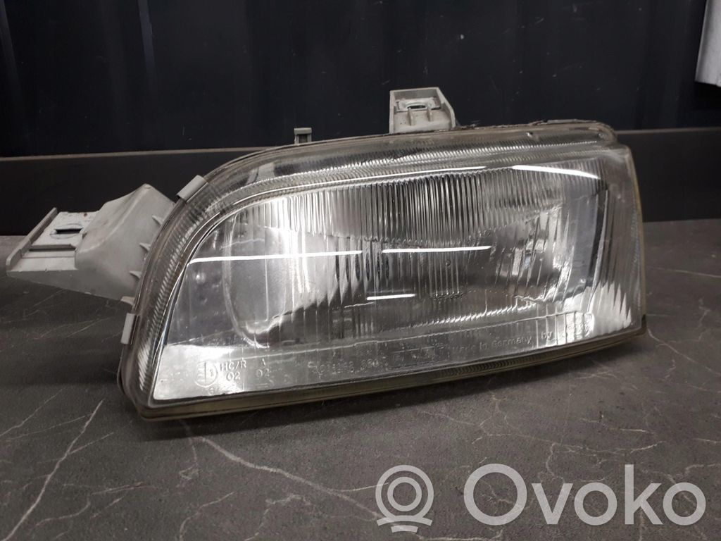 Fiat Punto (176) Scheinwerfer 