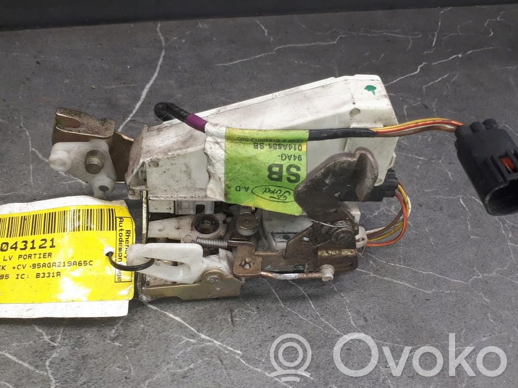 Ford Escort Priekinė durų spyna 