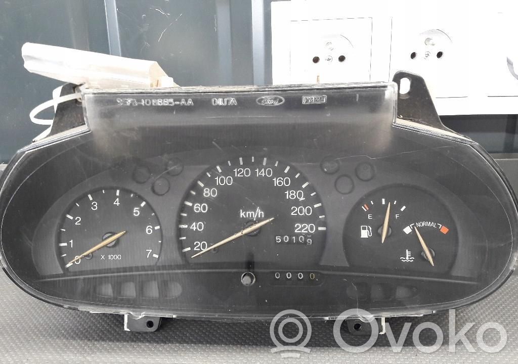 Ford Escort Speedometer (instrument cluster) 