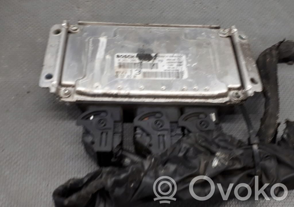 Engine control unit/module ECU   9653702380