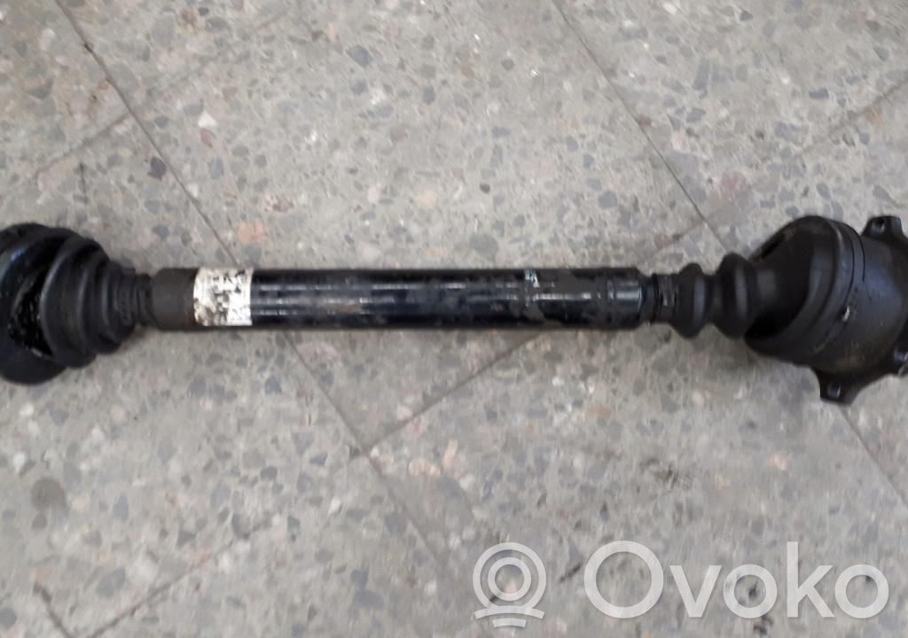 Audi A4 S4 B5 8D Półoś przednia 
