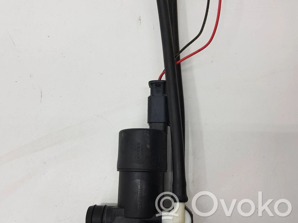 Peugeot 607 Windscreen/windshield washer pump 