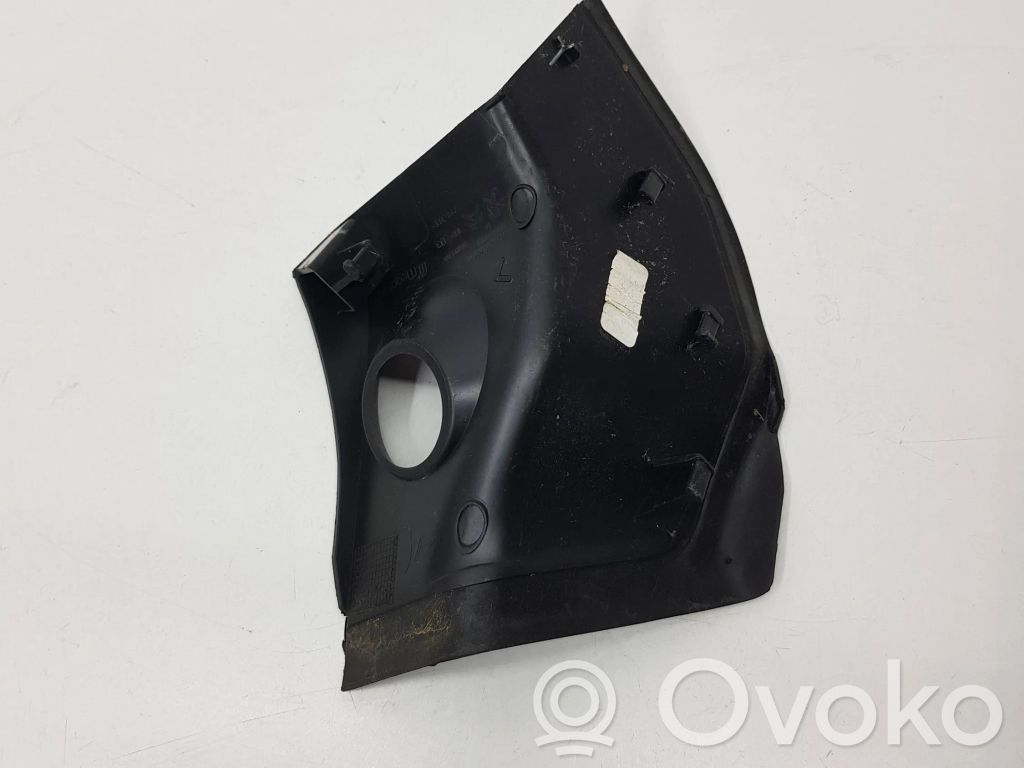 Peugeot 2008 II Ornament lampă spate 