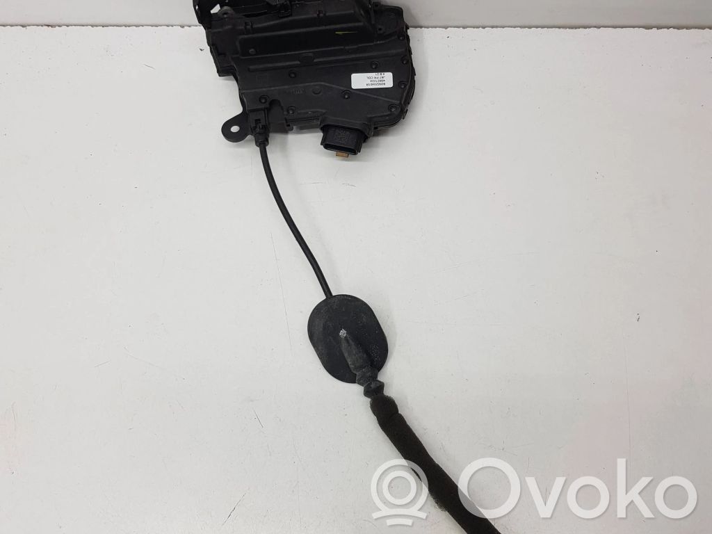 Renault Captur Front door lock 