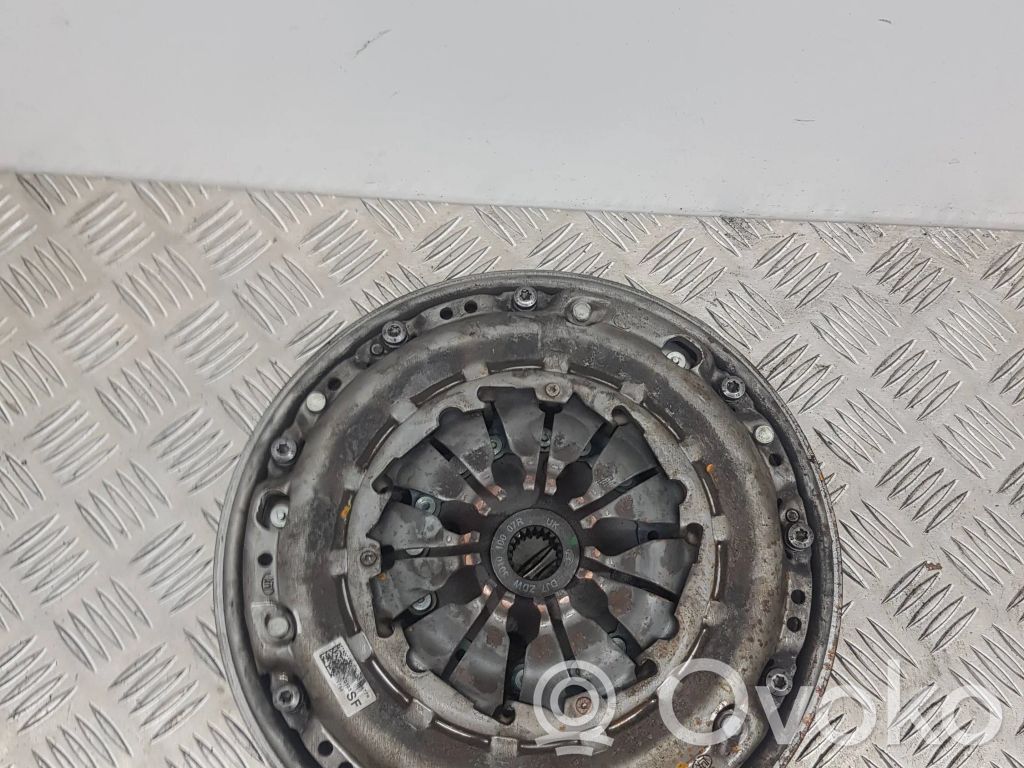 Renault Clio V Sajūga komplekts 