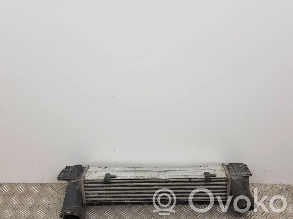 BMW 3 E90 E91 Intercooler radiator 