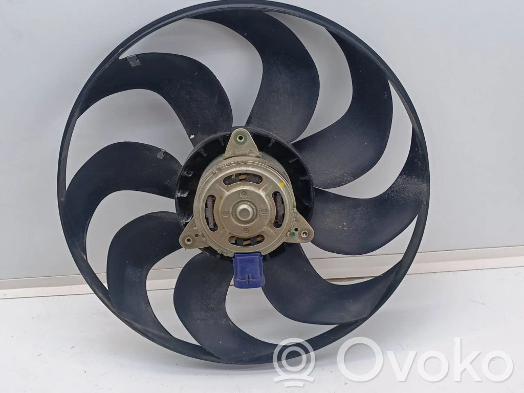 Renault Clio IV Elektrisks radiatoru ventilators 