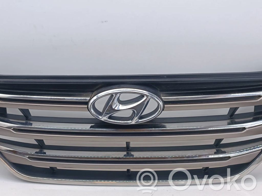 Hyundai Tucson TL Maskownica / Grill / Atrapa górna chłodnicy 