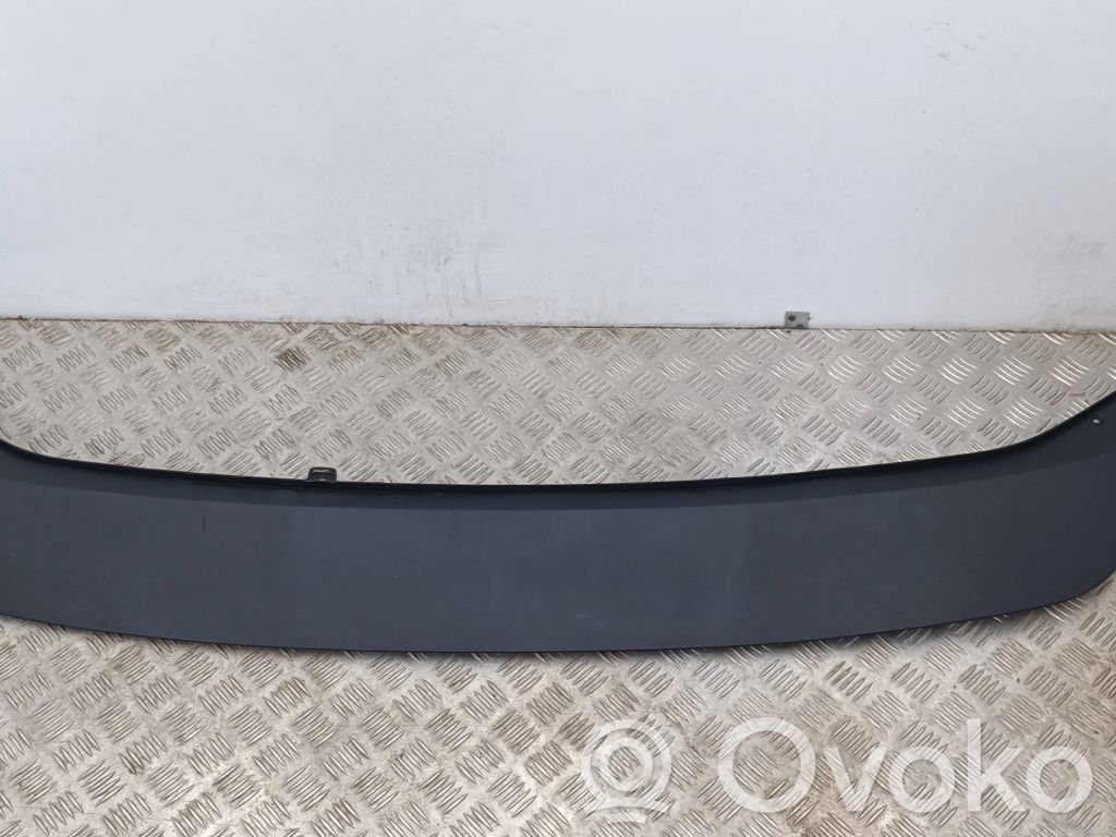 Seat Leon (5F) Apakšējā bampera daļa (lūpa) 