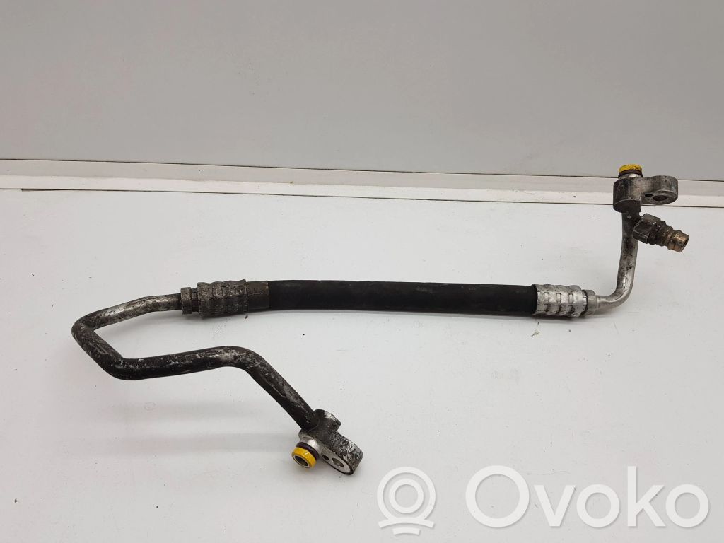 BMW X5 E53 Ilmastointilaitteen putki (A/C) 