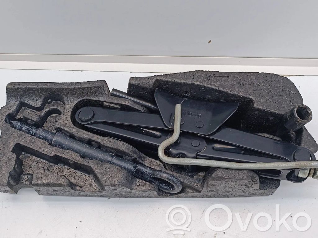 Peugeot 208 I Kit d’outils 