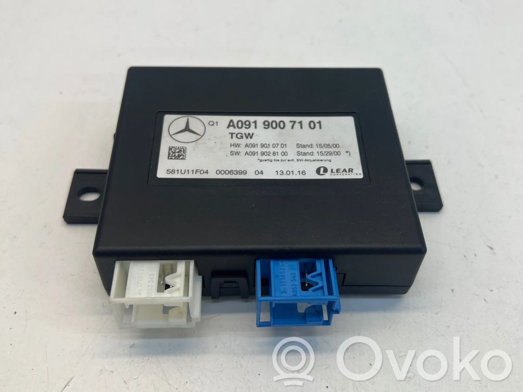 Infiniti Q30 Climate control unit 