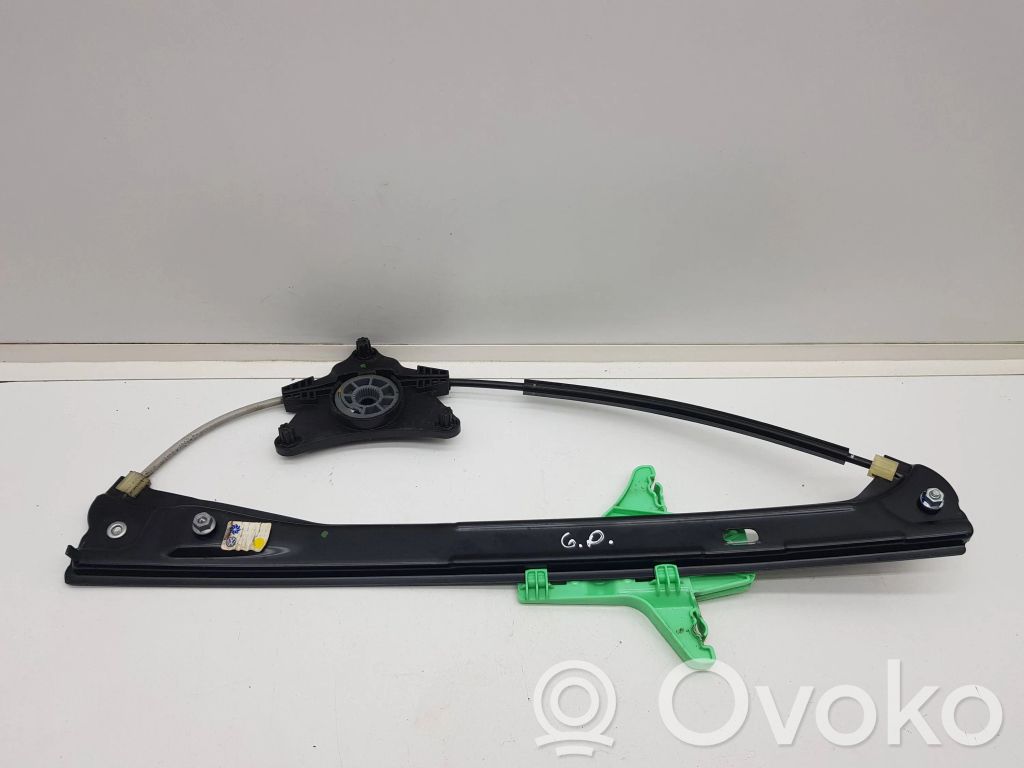 Volkswagen Tiguan Mechanizm podnoszenia szyby tylnej bez silnika 