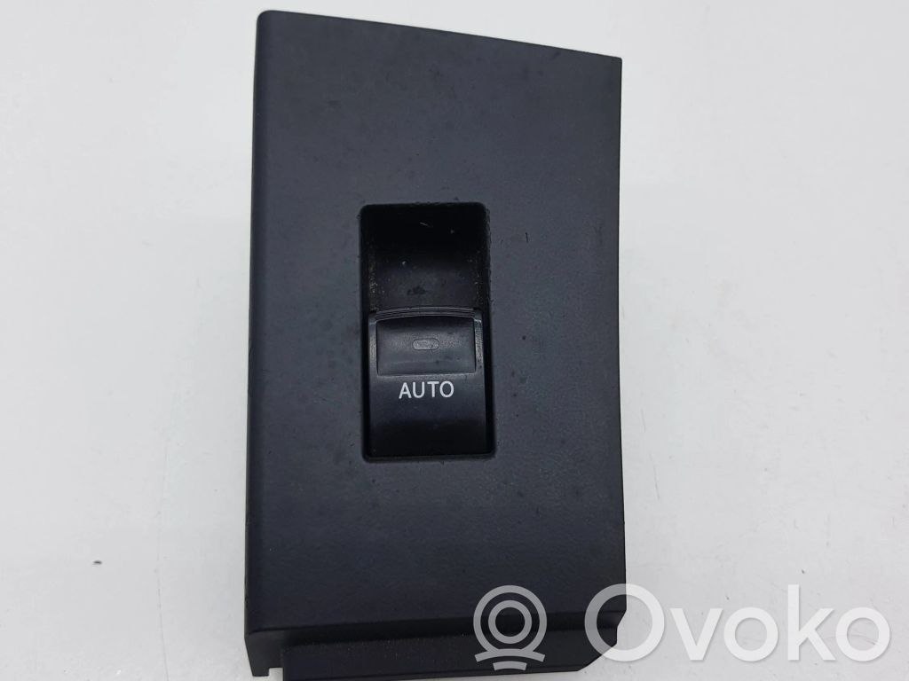 Toyota Auris E180 Electric window control switch 