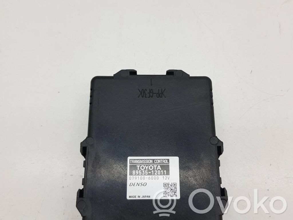 Toyota Auris E180 Gearbox control unit/module 