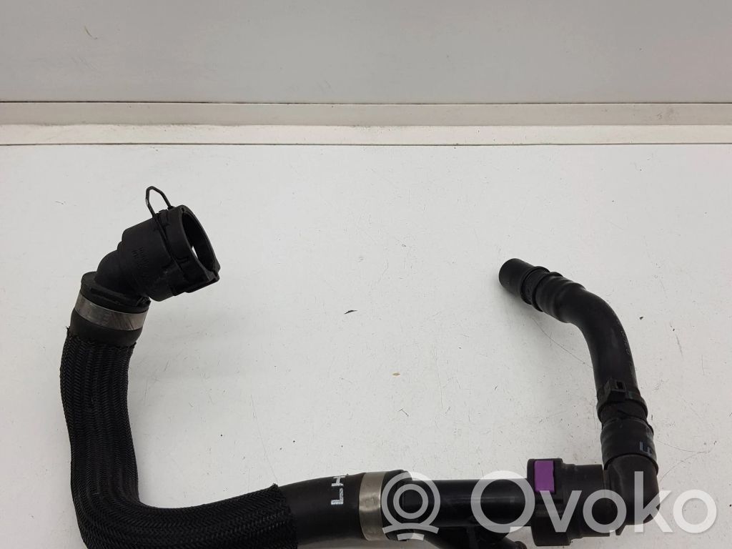 Jaguar I-Pace Engine coolant pipe/hose 