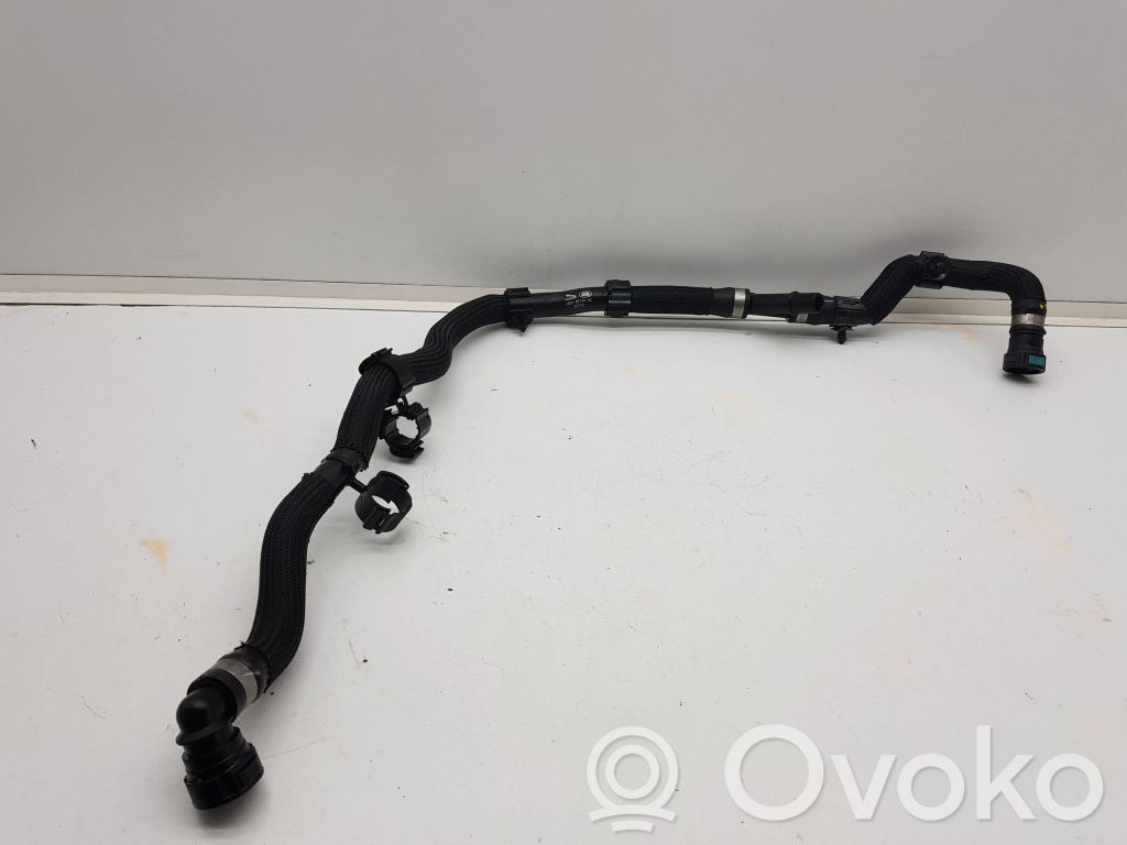 Jaguar I-Pace Engine coolant pipe/hose 