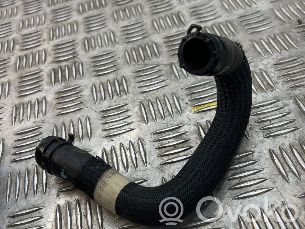 Jaguar I-Pace Engine coolant pipe/hose 