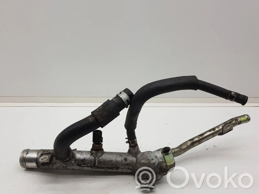 Mitsubishi L200 Engine coolant pipe/hose 