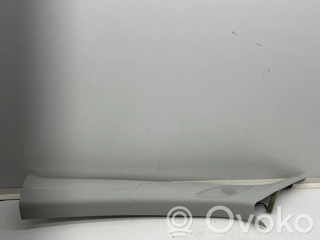 Skoda Kamiq (A) statņa dekoratīvā apdare 